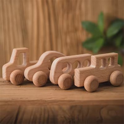 Voiture en bois
